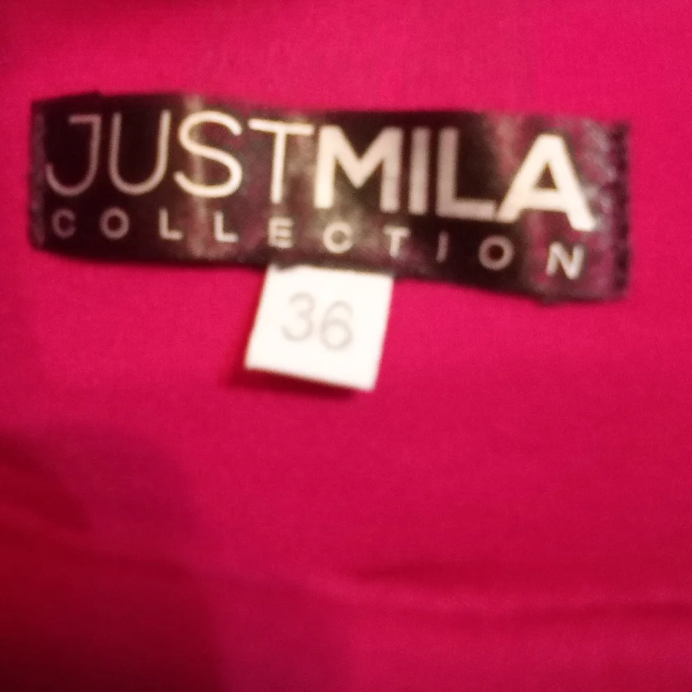 "JUST MILA" QUALITY ASYMETRICAL DRESS. - Picture 5 of 5